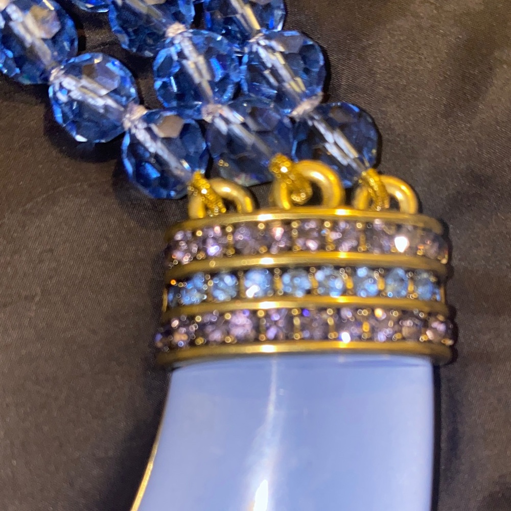 Heidi Daus Elegant Blue and Gold Necklace - Picture 8 of 16